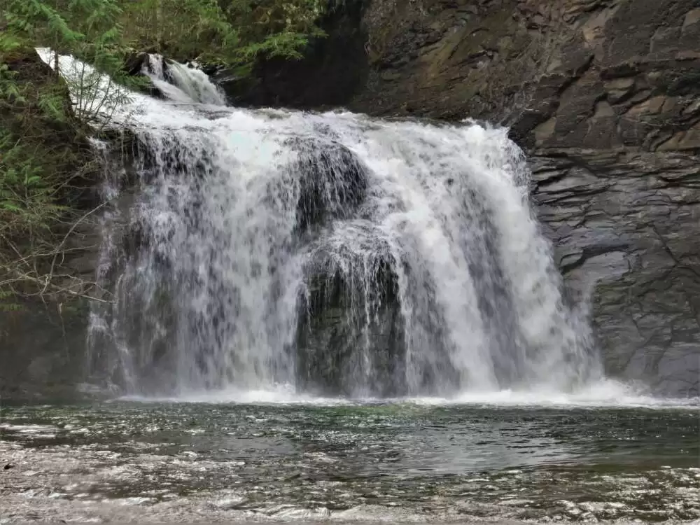 Trent River Falls Vancouver Island, BC Trent River Falls Vancouver Island, BC